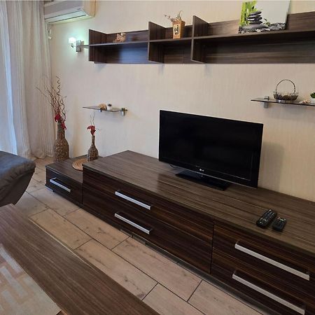Home Hotel Apartments On Kontraktova Ploshcha Kiev Dış mekan fotoğraf