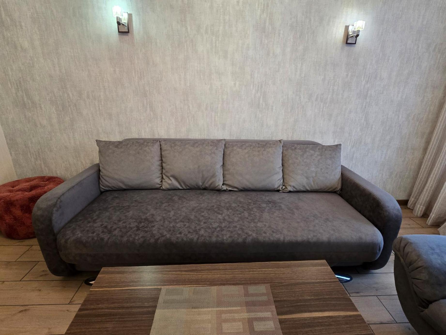 Home Hotel Apartments On Kontraktova Ploshcha Kiev Dış mekan fotoğraf