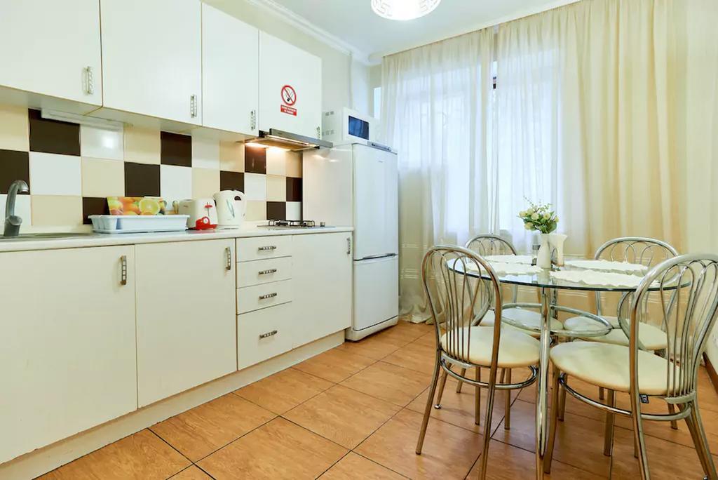 Home Hotel Apartments On Kontraktova Ploshcha Kiev Dış mekan fotoğraf