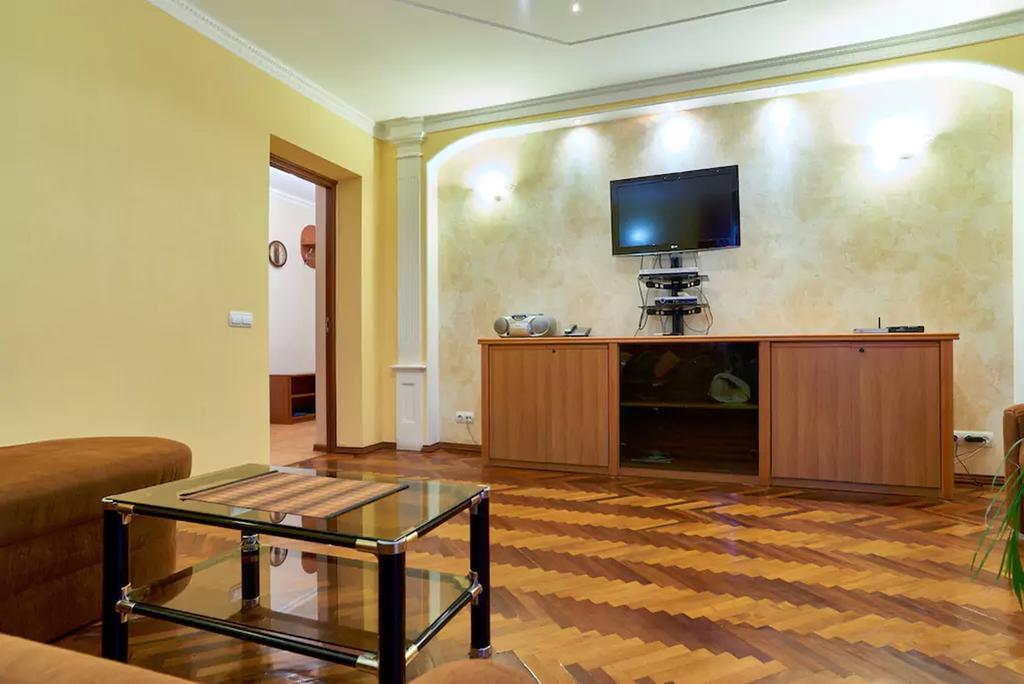 Home Hotel Apartments On Kontraktova Ploshcha Kiev Dış mekan fotoğraf